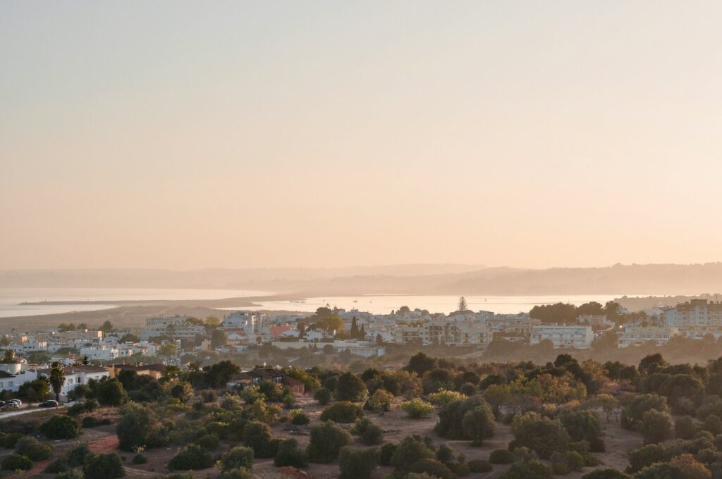How the Eastern Algarve Compares to the Western Algarve for Property Buyers